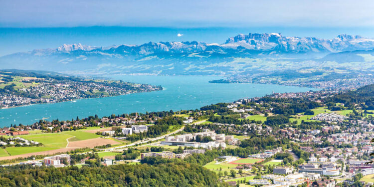 What to do in Zurich_Uetliberg