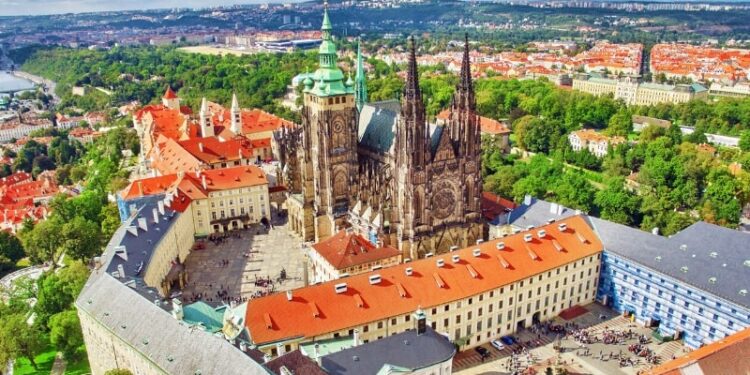Free Things To Do In Prague_Castle