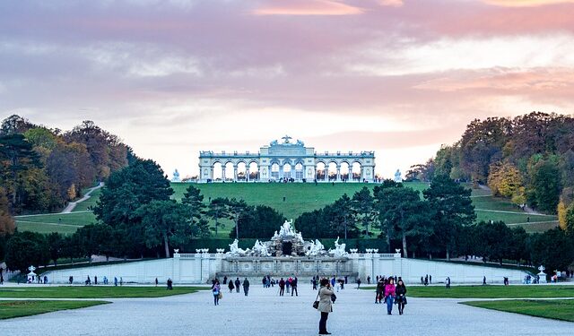 Free things to do in Vienna_schonbrunn