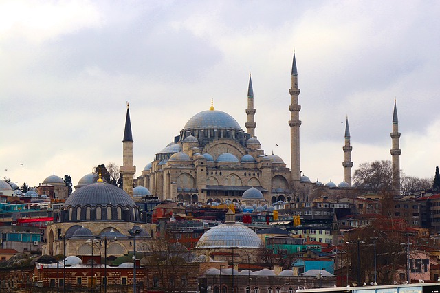 Places to visit in your twenties_Istanbul
