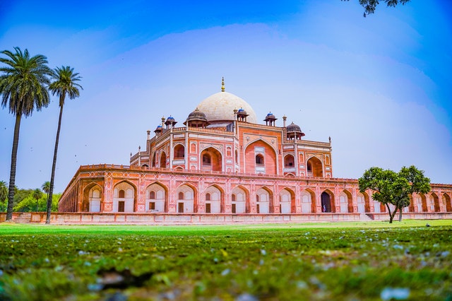 Places to visit in Delhi_tomb