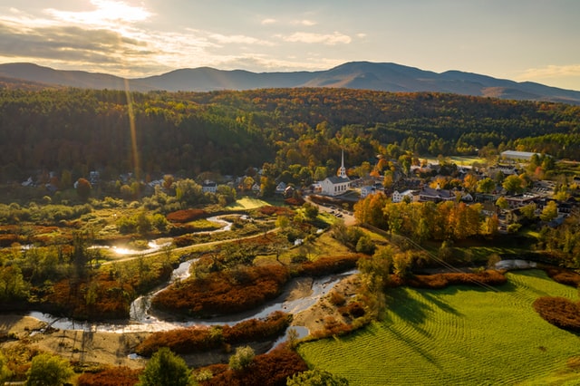 US cities to visit in the fall_Stowe