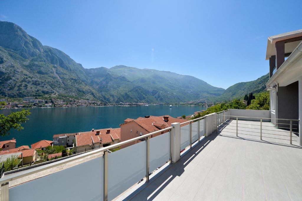 best time to visit Montenegro_Kotor apartments