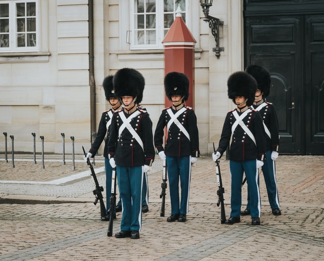places to visit in copenhagen_ Amalienborg guards