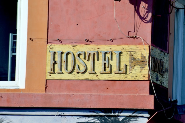 Cheap holiday to Europe_hostel