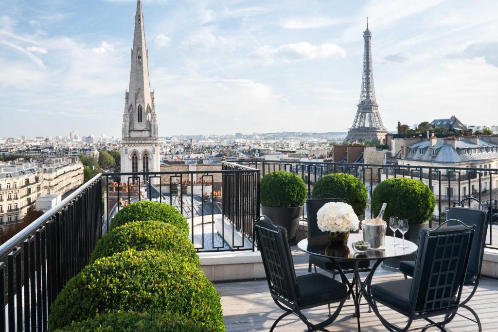 luxury hotel in Paris_4 Seasons