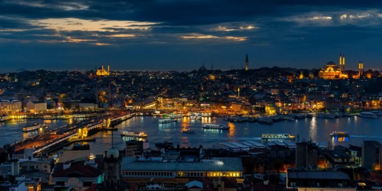 A Flashpacker's Guide to Istanbul