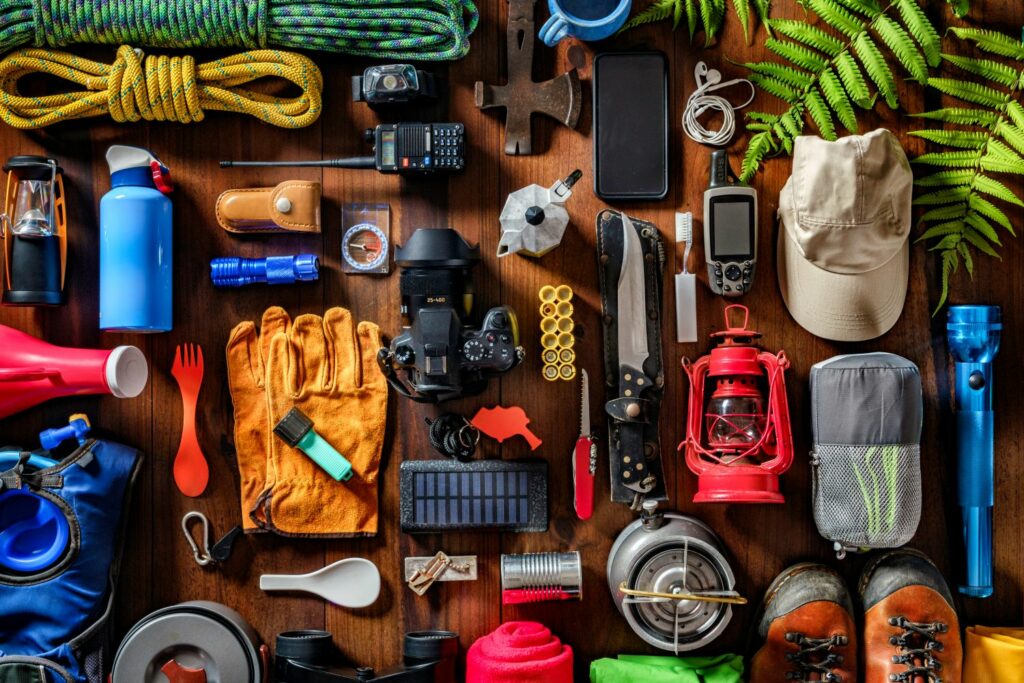The gears and equipment required for hiking and camping (Source: Canva)