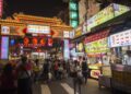 Raohe Street - night markets in Taiwan
