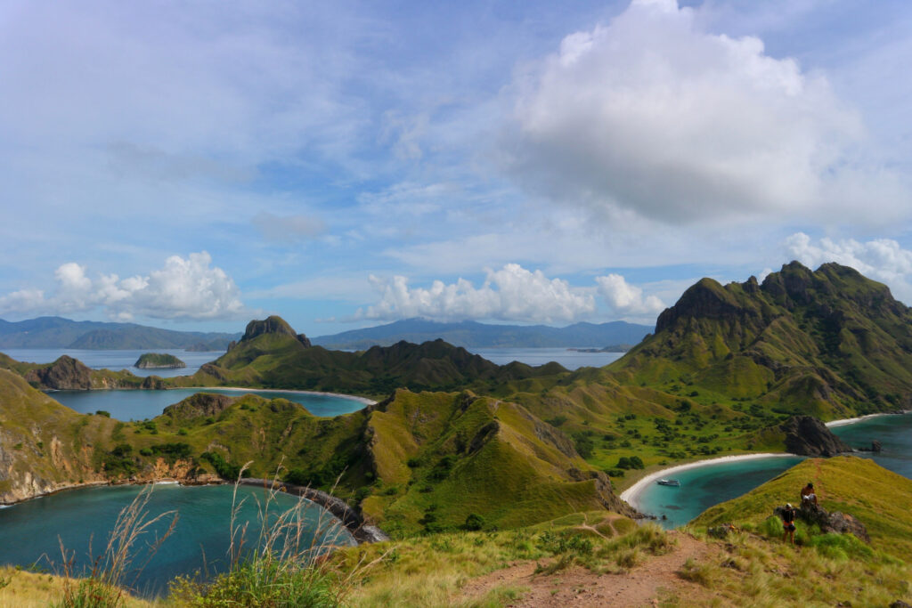 the best places to visit in indonesia: komodo Island