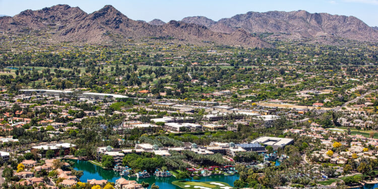 free things to do in scottsdale, scenic view of scottsdale, arizona's golf courses, resorts, and mummy mountain