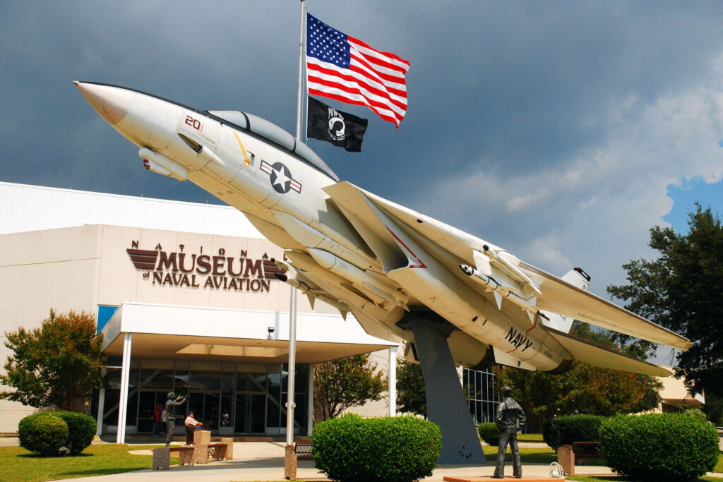 museum of naval aviation: free things to do in pensacola