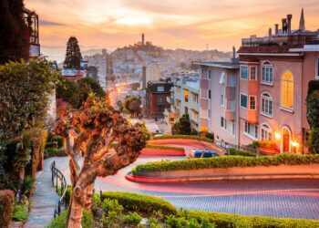 Famous Lombard Street in San Francisco