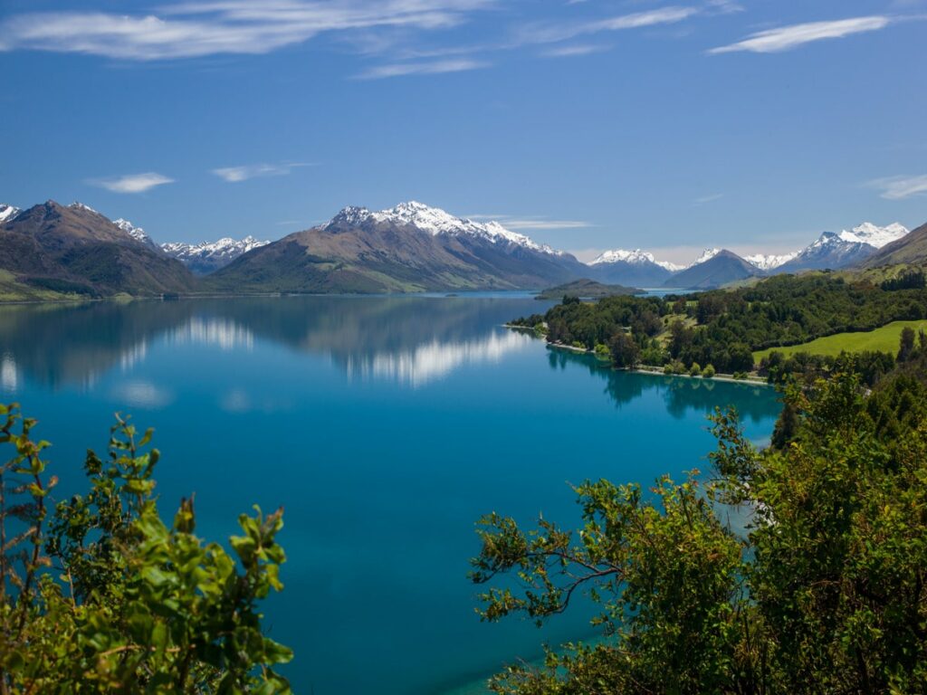 Lake Wakatipu, New Zealand is one of the best lake areas for adventure