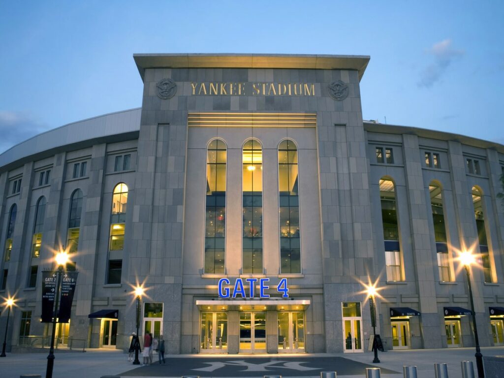 Yankee Stadium Near Hotels in Bronx